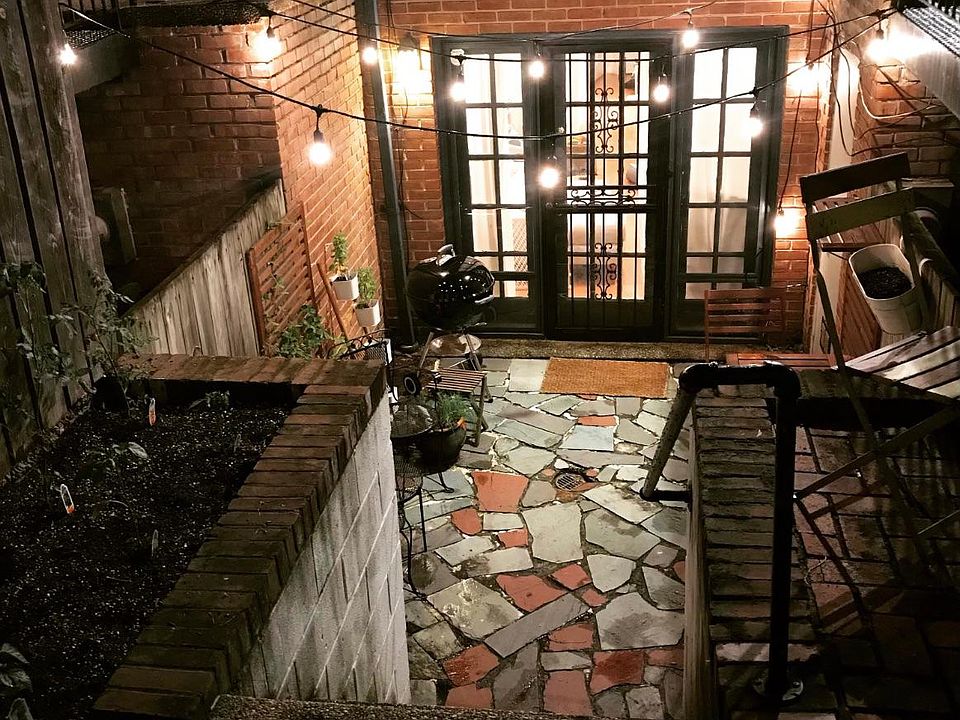 1st image of 725 6th St SE APT 1