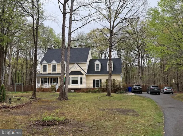 8618 Creek Ct, White Plains, MD 20695