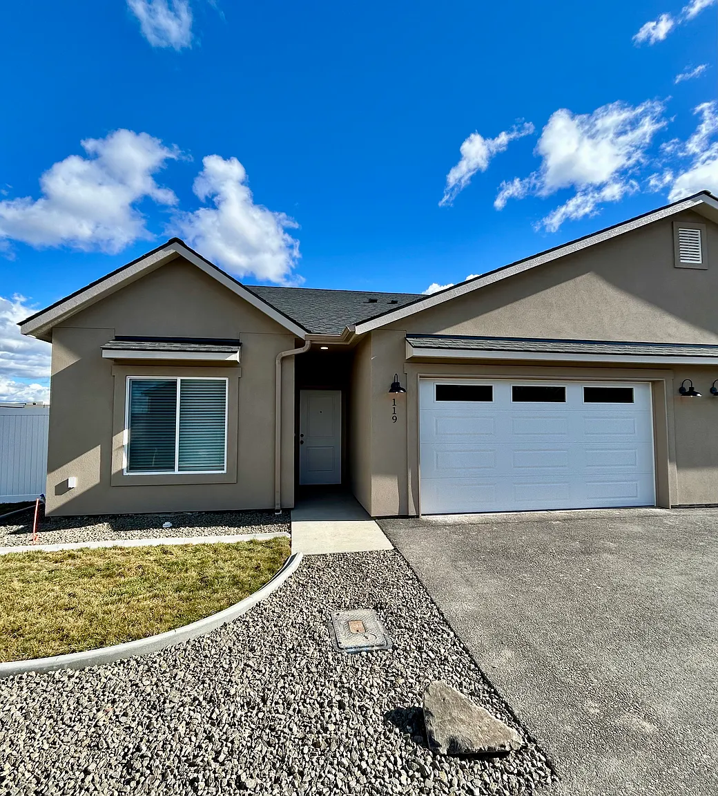 6408 Sandstone Dr #119 photo 1