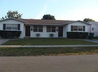 5710 NW 14th St, Lauderhill, FL 33313