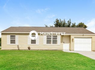 1050 S Salford Blvd, North Port, FL 34287