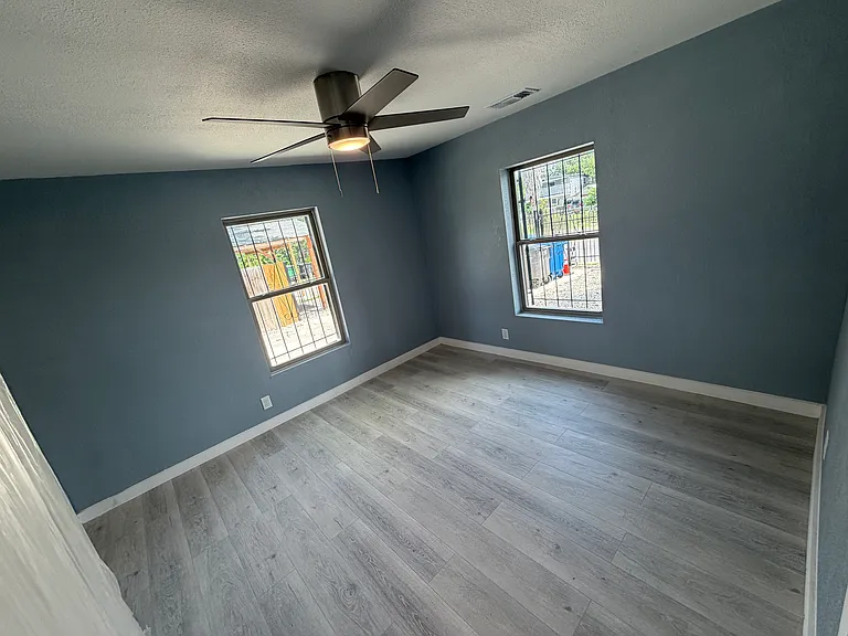 1715 Saltillo St #1 — Photo 6