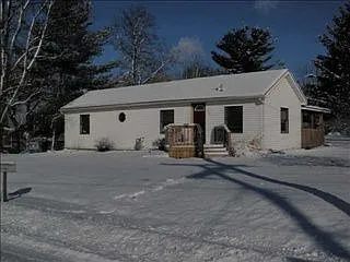 702 W Tower St photo 1