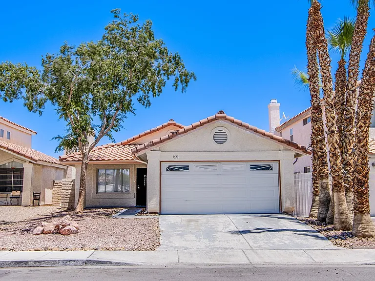 7510 Isley Ave — Photo 1