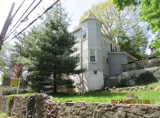 15 Desmond Ave, Bronxville, NY 10708