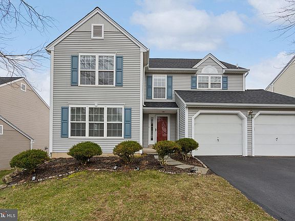 4th image of 531 Larkins Bridge Dr