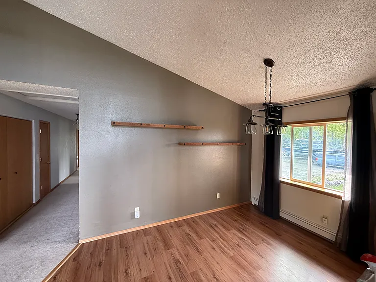 4945 De Armoun Rd — Photo 6