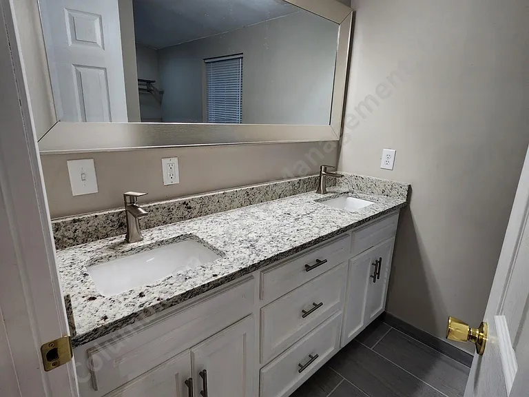 3430 Earlewood Dr — Photo 19