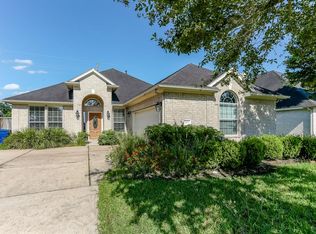 2831 Lake Shore Harbour Dr, Missouri City, TX 77459