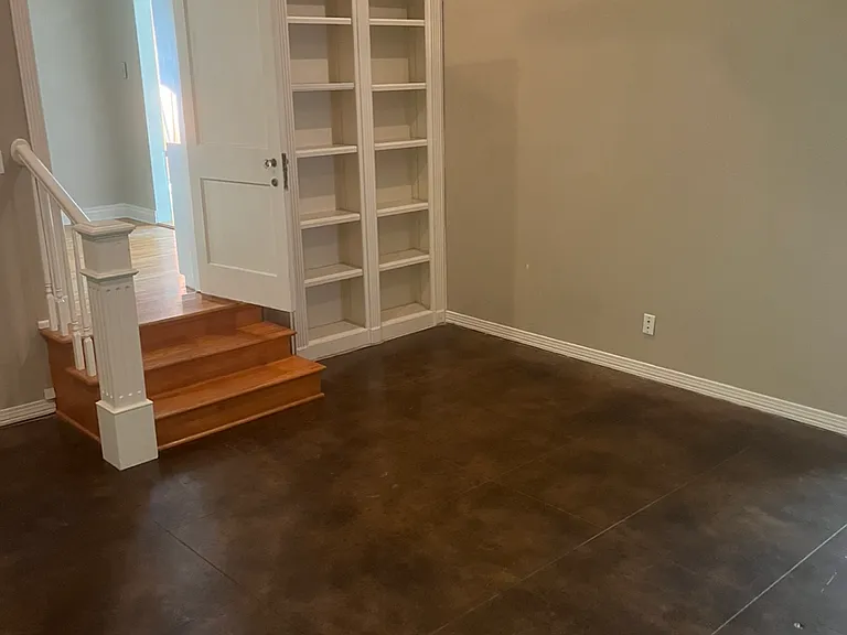 1506 Emerson St — Photo 8