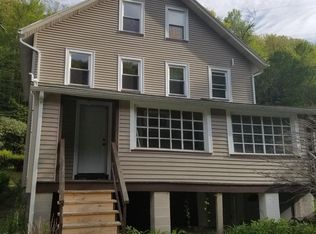 108 Packerton Dam Dr, Lehighton, PA 18235