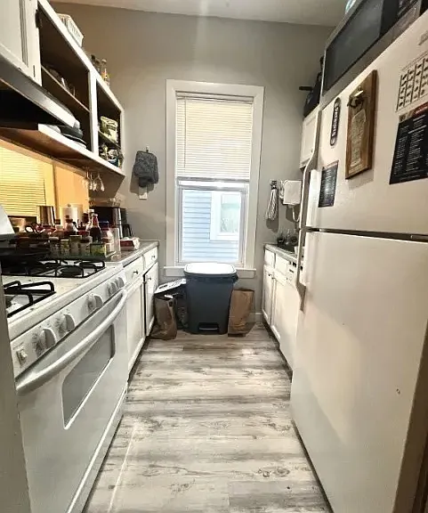 216 Columbia St #1 — Photo 2