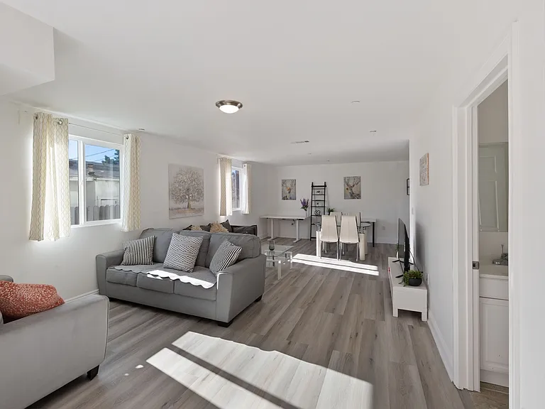 4157 Dorsey St — Photo 2