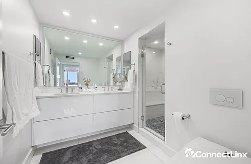 545 S Fort Lauderdale Beach Blvd Photo 1