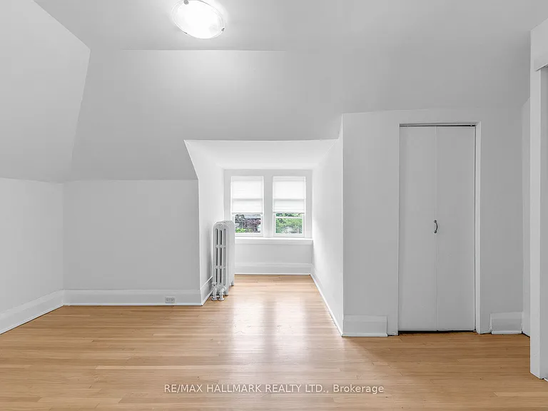 43 Highview Cres #3 — Photo 15