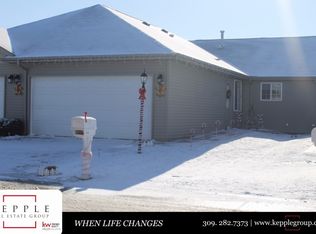 1716 W Tulip Trl, Dunlap, IL 61525