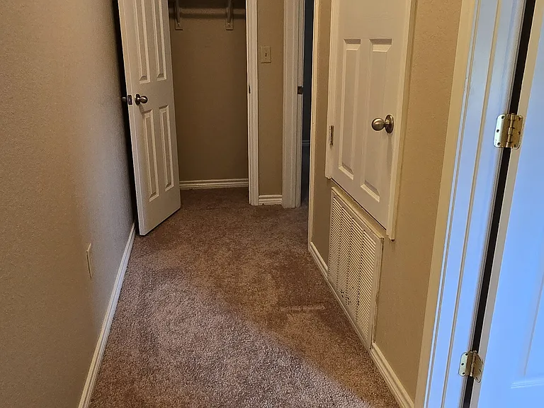 313 Ama Caro Dr #C — Photo 22