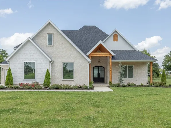 3094 Buck Ave, Tontitown, AR 72762