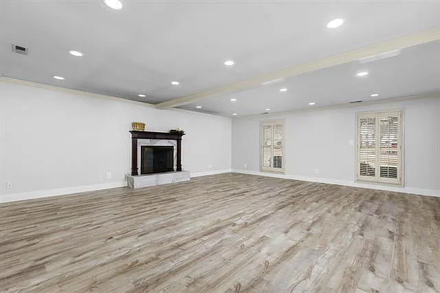 1658 Country Club Dr — Photo 6