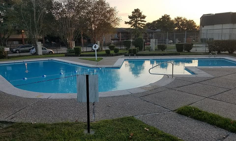 1st image of 206 Plaza Verde Dr APT D12