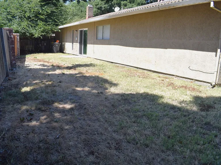 5606 Passero Way — Photo 15