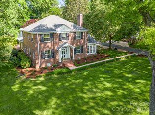 1900 S Wendover Rd, Charlotte, NC 28211