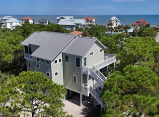 1704 Magnolia Rd, Eastpoint, FL 32328