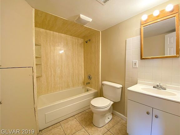 5th image of 4645 E Harmon Ave