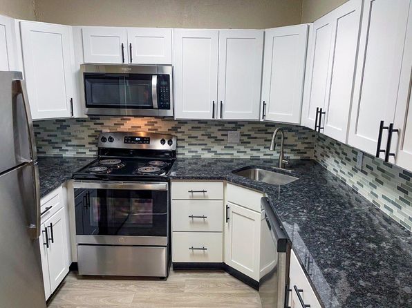 700 Airways Cir #720