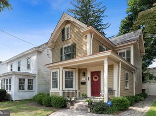 125 W Oakland Ave, Doylestown, PA