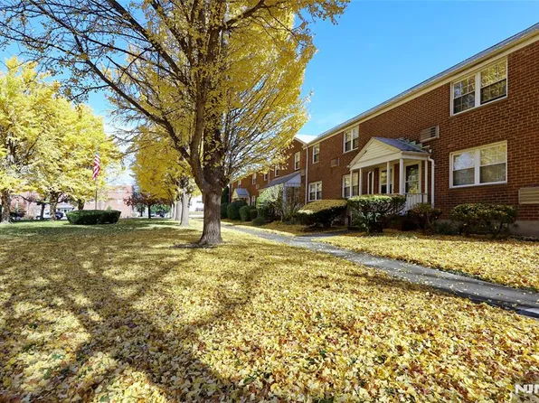 40 Clark Ct #104, Rutherford, NJ 07070