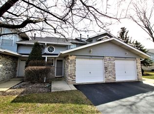 725 N Meadows Blvd, Addison, IL 60101