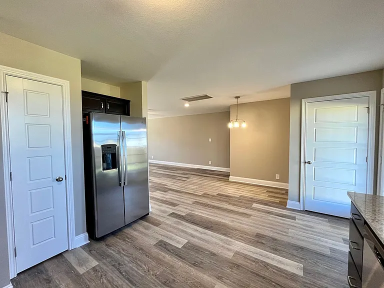 276 Dugger Dr — Photo 8