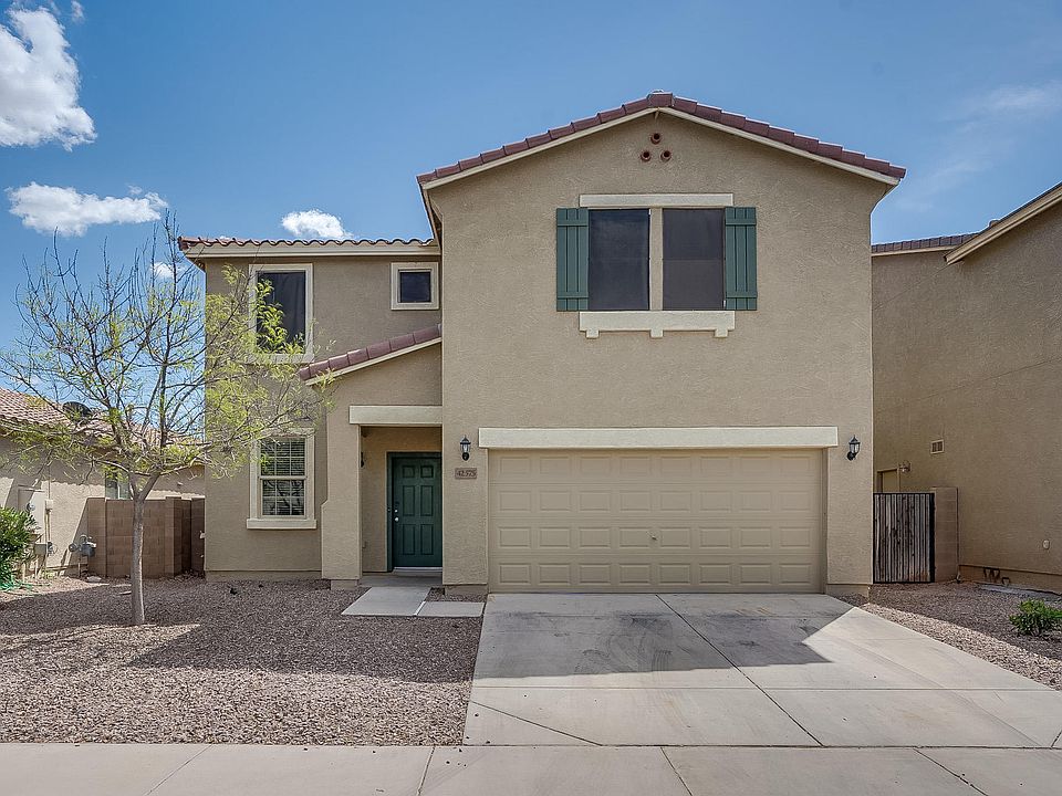 1st image of 42575 W Palmyra Ln