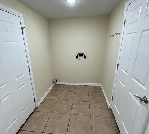 5th image of 106 Candy Ln #1