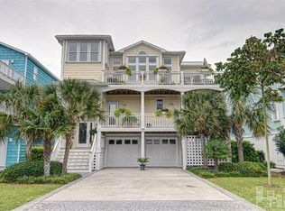 108 Dow Ave, Kure Beach, NC 28449