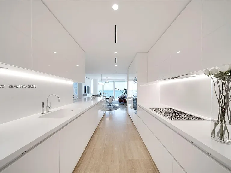 9001 Collins Ave #S-605 — Photo 18