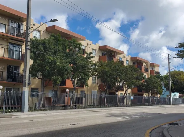 677 SW 9th Ave APT 105, Miami, FL 33130