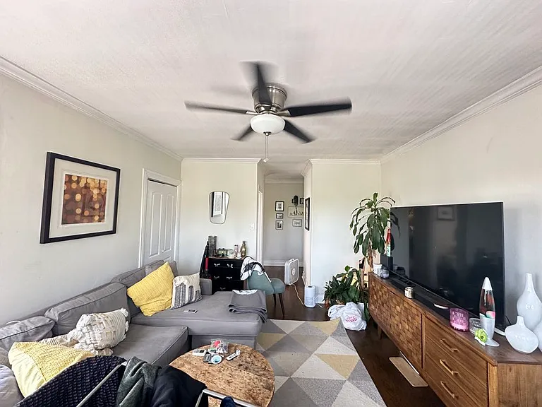 1415 W Hutchinson St #4 — Photo 14