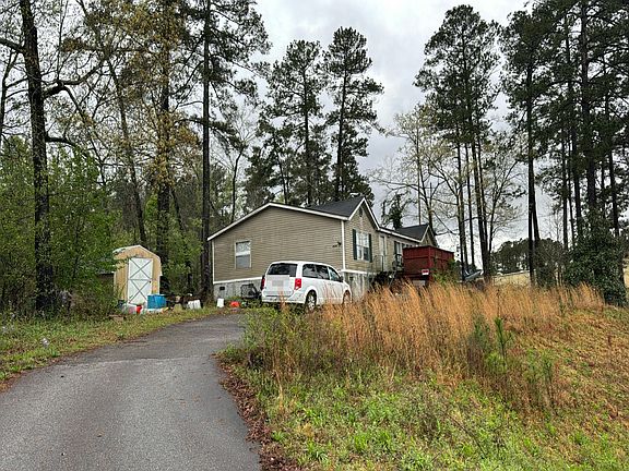 2nd image of 2524 Patterson Bridge Rd