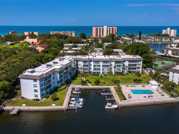 600 Sutton Pl #104B, Longboat Key, FL 34228