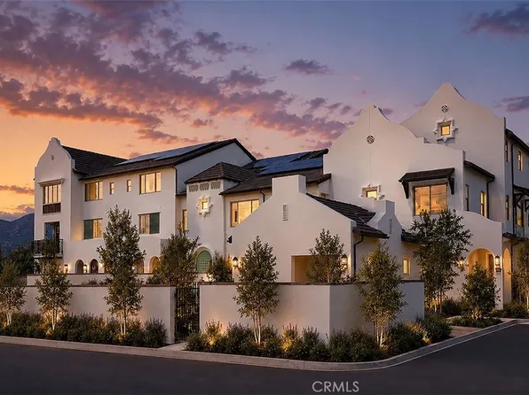 907 Estrella Rd, San Marcos, CA 92078
