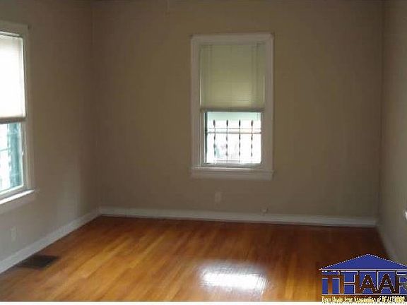 2nd image of 524/522 S 6th St