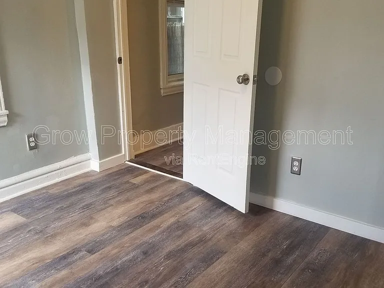 2516 Cecil B Moore Ave #1 — Photo 10