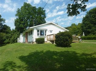 13 Caroline Rd, Gowanda, NY 14070