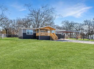 2013 Spring Ct, Azle, TX 76020