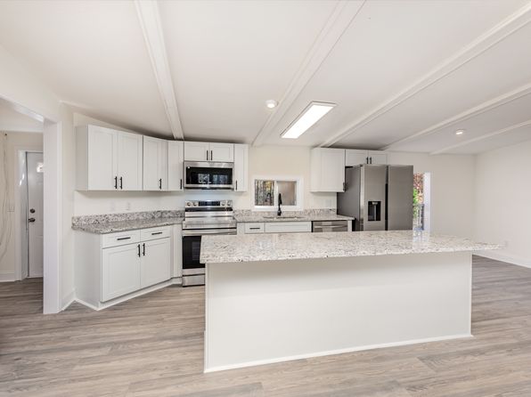 130 Old Lowesville Rd