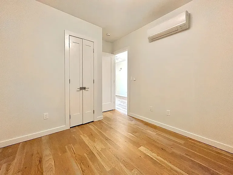 524 W 134th St #1D — Photo 10