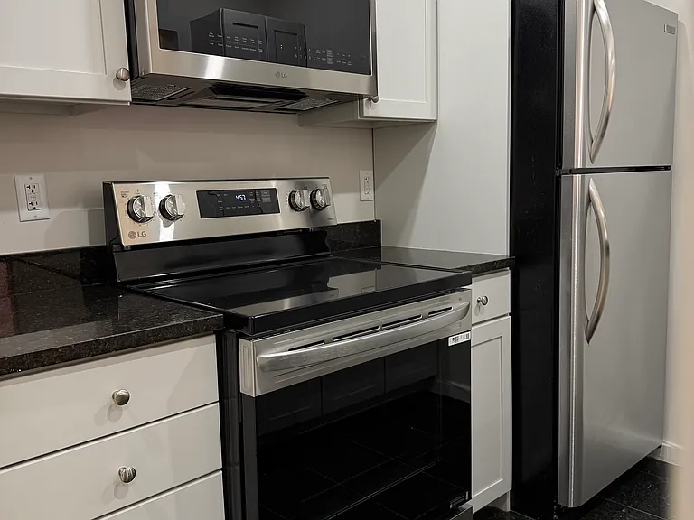 Deacon Court - 1661 Washington Street — Photo 35