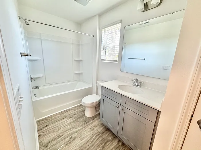 1412 Short St — Photo 12